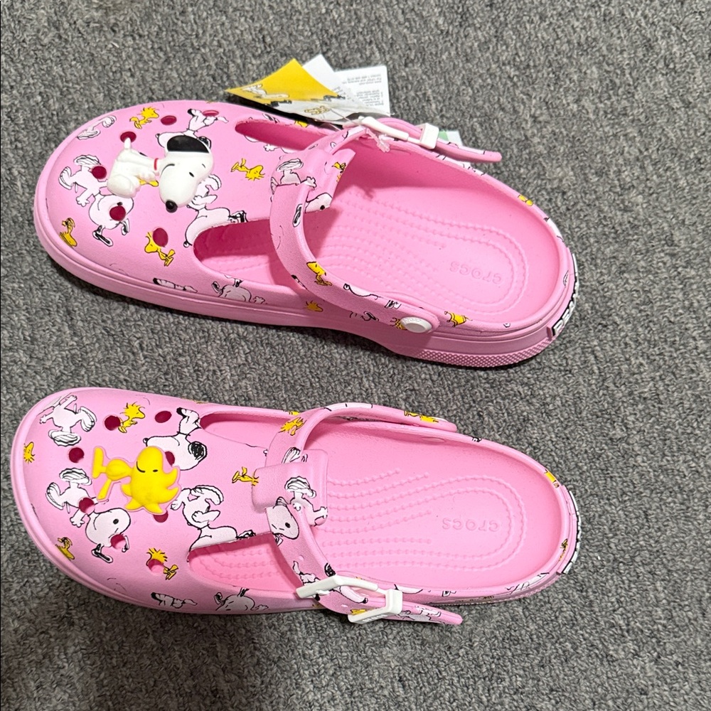 CROCS  Peanuts clogs